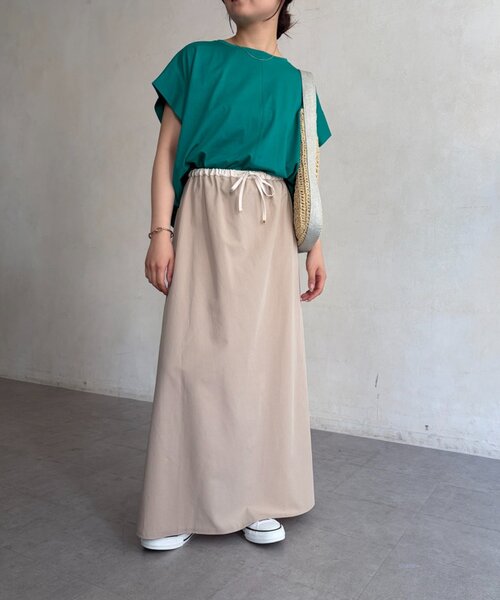 Jena espace merveilleux(ジェナ エスパスメルヴェイユ)の「裾ドロストタックプルオーバー(Tシャツ/カットソー・レディース・チャコールグレー/オフホワイト/グリーン・FREE)」の22枚目の写真