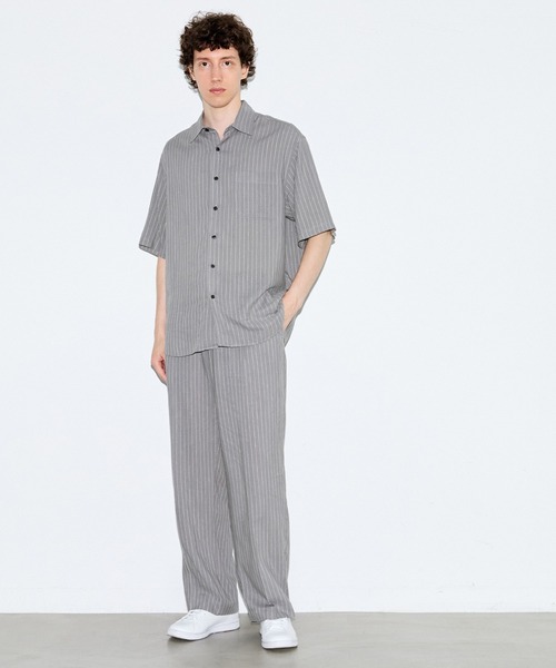 coca（coca）（コカ）の「リネンライクストライプリラックス半袖シャツ（シャツ/ブラウス・メンズ・ブラック/グレー・L/XL/M）」の3枚目の写真