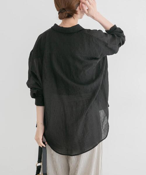 ITEMS URBANRESEARCH（アイテムズ アーバンリサーチ）の「シアーチェックオーバーシャツ（シャツ/ブラウス・レディース・ライトブルー/ベージュ系その他/ブラック・FREE）」の6枚目の写真