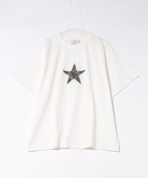CONVERSE TOKYO(コンバーストウキョウ)の「ONE STAR UP RECYCLED COTTON TEE(Tシャツ/カットソー・レディース・ホワイト/グレー/ブラック・SMALL/MEDIUM)」の1枚目の写真