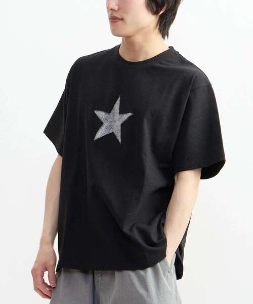 CONVERSE TOKYO(コンバーストウキョウ)の「ONE STAR UP RECYCLED COTTON TEE(Tシャツ/カットソー・レディース・ホワイト/グレー/ブラック・SMALL/MEDIUM)」の9枚目の写真