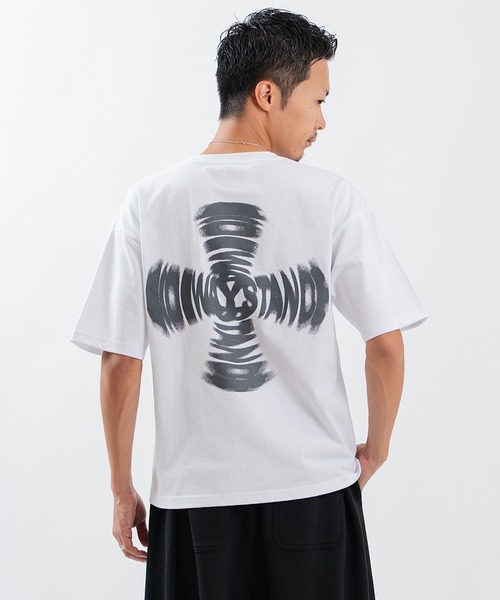SIDEWAY STANCE(サイドウェイスタンス)の「【SIDEWAY STANCE】プリント 半袖Tシャツ(Tシャツ/カットソー・メンズ・ホワイト系/ホワイト/ブラック/ブラック系・X-LARGE/MEDIUM/SMALL/LARGE)」の1枚目の写真