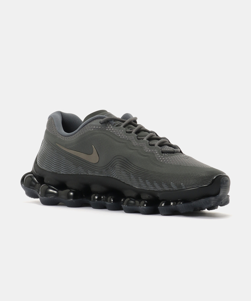 NIKE(ナイキ)の「NIKE AIR LIQUID MAX IQ7635-004(スニーカー・メンズ・チャコールグレー・28cm/27.5cm/26.5cm/26cm/27cm)」の5枚目の写真