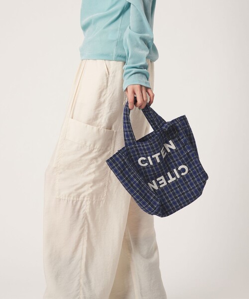 CITEN(シテン)の「<CITEN>チェック柄トートSサイズ(トートバッグ・レディース・ブラウン/ネイビー/ロイヤルブルー・フリー)」の3枚目の写真