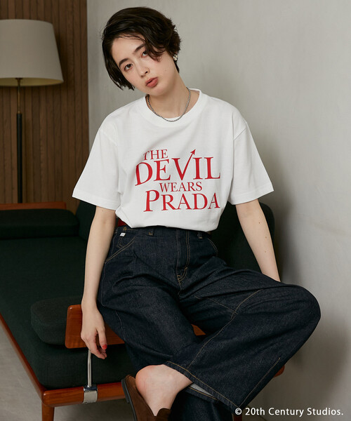FREAK'S STORE(フリークスストア)の「GOOD ROCK SPEED/グッドロックスピード 【The Devil Wears Prada】ロゴ Tシャツ/『プラダを着た悪魔』(Tシャツ/カットソー・レディース・オフホワイト/チャコール・フリ-)」の5枚目の写真