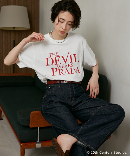 FREAK'S STORE(フリークスストア)の「GOOD ROCK SPEED/グッドロックスピード 【The Devil Wears Prada】ロゴ Tシャツ/『プラダを着た悪魔』(Tシャツ/カットソー・レディース・オフホワイト/チャコール・フリ-)」の6枚目の写真