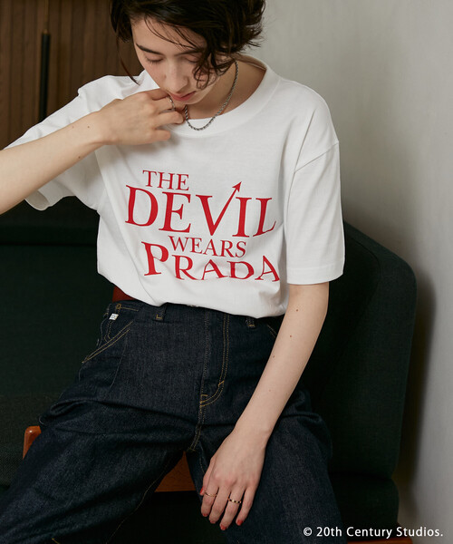 FREAK'S STORE(フリークスストア)の「GOOD ROCK SPEED/グッドロックスピード 【The Devil Wears Prada】ロゴ Tシャツ/『プラダを着た悪魔』(Tシャツ/カットソー・レディース・オフホワイト/チャコール・フリ-)」の8枚目の写真
