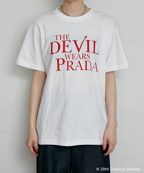 FREAK'S STORE(フリークスストア)の「GOOD ROCK SPEED/グッドロックスピード 【The Devil Wears Prada】ロゴ Tシャツ/『プラダを着た悪魔』(Tシャツ/カットソー・レディース・オフホワイト/チャコール・フリ-)」の9枚目の写真