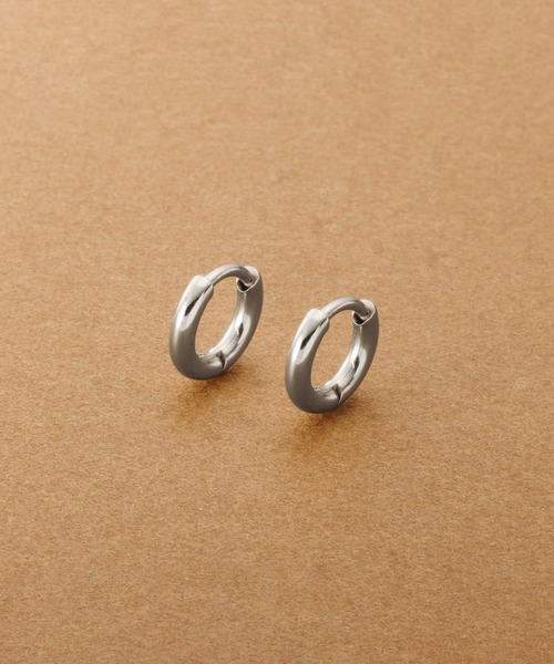 Cream dot.(クリームドット)の「【サージカルステンレス】極小6mm!ステンレス製“ぴったりフィット”フープピアス(ピアス(両耳用)・レディース・シルバー/ゴールド/ピンクゴールド・ONE SIZE)」の14枚目の写真