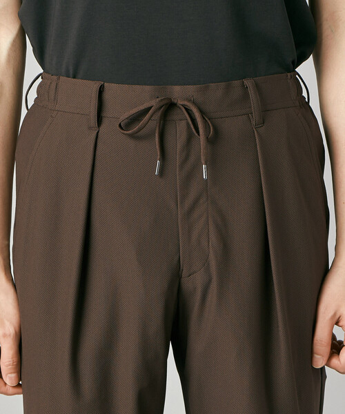 COMME CA MEN(コムサメン)の「【接触冷感・防しわ】レノクロストリコット 1タックイージーパンツ(その他パンツ・メンズ・チャコールグレー/ベージュ/ブラウン・M/L)」の9枚目の写真