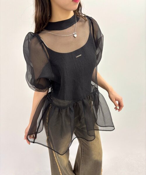 w closet(ダブルクローゼット)の「バックリボンオーガンジーブラウス(シャツ/ブラウス・レディース・オフホワイト/ブラック/ブルー・FREE)」の3枚目の写真