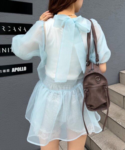 w closet(ダブルクローゼット)の「バックリボンオーガンジーブラウス(シャツ/ブラウス・レディース・オフホワイト/ブラック/ブルー・FREE)」の17枚目の写真