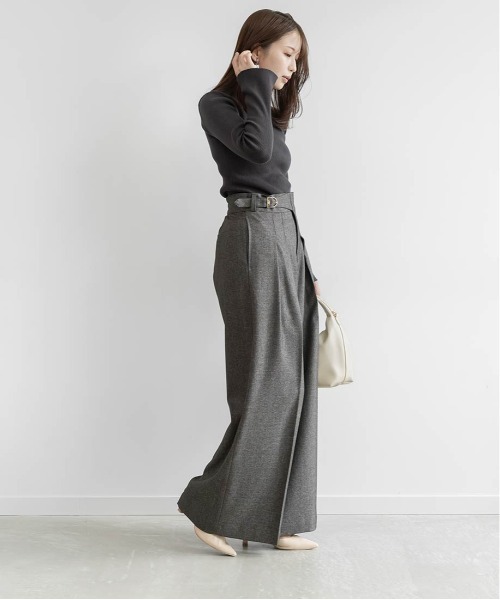 RANDA(ランダ)の「ハイウエストタックワイドパンツ(その他パンツ・レディース・ブラウン/ブラック/ブルー系その他・1/0)」の16枚目の写真