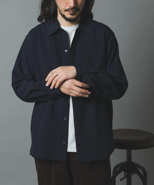ITEMS URBANRESEARCH（アイテムズ アーバンリサーチ）の「2WAYストレッチ L.S.スナップシャツ（シャツ/ブラウス・メンズ・チャコールグレー/オリーブ/ブラック/ネイビー・LARGE/MEDIUM）」の8枚目の写真