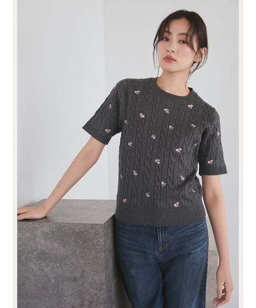 Mila Owen(ミラオーウェン)の「フラワー刺繍ニットプルオーバー(ニット/セーター・レディース・ピンク・F)」の5枚目の写真