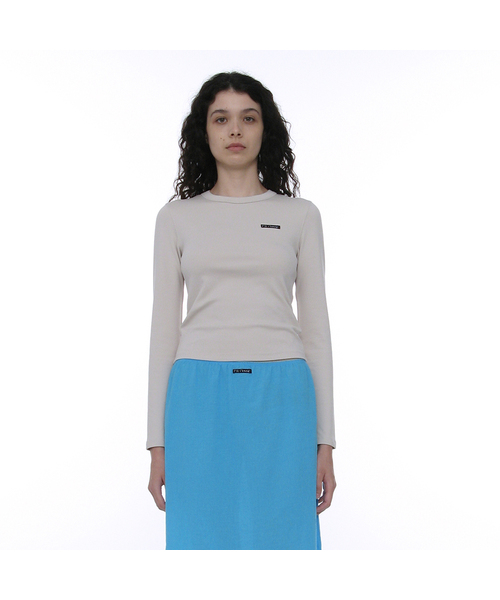 PARTIMENTO WOMEN(パルティメントウィメン)の「PWC ベビーロングTシャツ_10カラー(Tシャツ/カットソー・レディース・バーガンディー/ホワイト系その他/エメラルド/ブラック/ネイビー/サンドベージュ/グレー/ホワイト/コーラル/ブラック系その他・MEDIUM/LARGE/SMALL)」の6枚目の写真