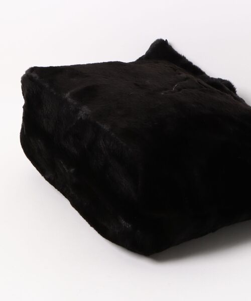 EATME（イートミー）の「【PUMA】UP FUR ショッパー（ハンドバッグ・レディース・ブラック・FREE）」の3枚目の写真