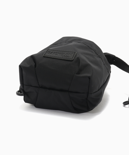 BAICYCLON by Bagjack(バイシクロン バイ バグジャック)の「BAICYCLON by bagjack ミニ ドローストリングバッグ(ショルダーバッグ・メンズ・ブラック/ブラウン・FREE)」の5枚目の写真