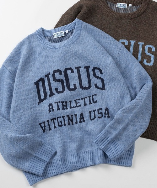 DISCUS(ディスカス)の「【71】【DISCUS/ディスカス】カレッジロゴ ジャガードニット/オーバーサイズ/ドロップショルダー/3柄アソート/ウォッシャブル/チクチクしない/古着風/レディース(ニット/セーター・レディース・グレー/レッド/ブラウン/ネイビー/ブラック/パープル/グリーン/アイボリー/サックスブルー・M/L)」の8枚目の写真