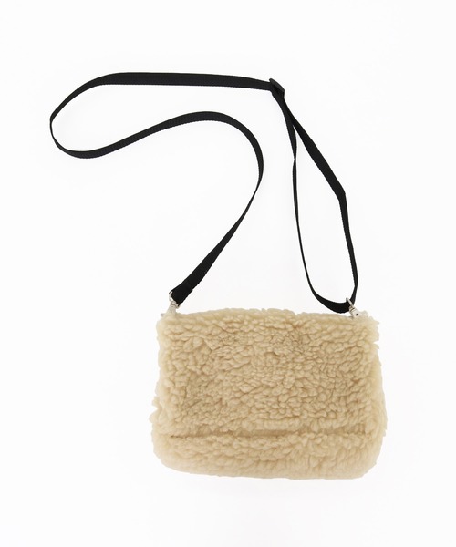 GLIMCLAP(グリムクラップ)の「mko13931-Shearling 2-Way Flap Bag ミニフラップバッグ(212-031-gla-cg)(ショルダーバッグ・メンズ・ベージュ/ブラック・FREE)」の19枚目の写真
