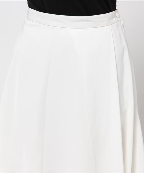 RAY CASSIN（レイカズン）の「巻きフレアミニスカート（スカート・レディース・オフホワイト/ネイビー/サックスブルー・FREE）」の7枚目の写真