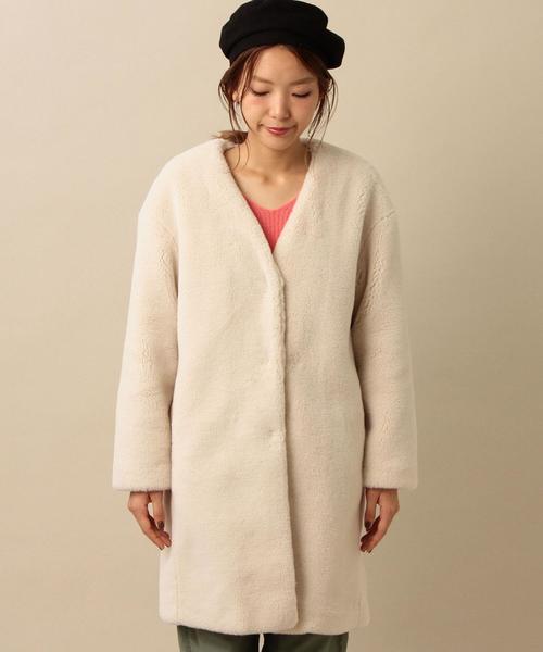 Another Edition（アナザーエディション）の「フェイクボアVネックコート/ AEMBC FAKE  ボアV/N CT（その他アウター・レディース・ベージュ/ナチュラル/ライトブルー・MEDIUM/SMALL）」の20枚目の写真