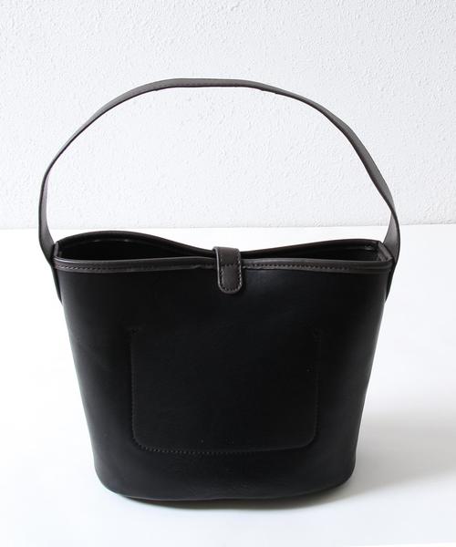 coen（コーエン）の「レザーライクバケットトートバッグ（トートバッグ・レディース・ブラック/ベージュ・FREE）」の9枚目の写真