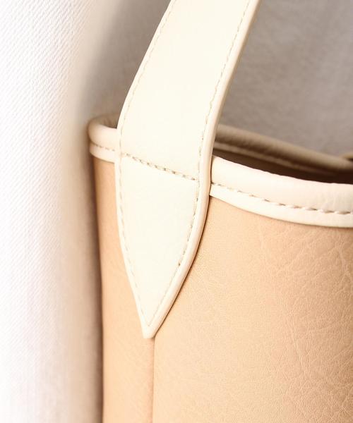 coen（コーエン）の「レザーライクバケットトートバッグ（トートバッグ・レディース・ブラック/ベージュ・FREE）」の7枚目の写真