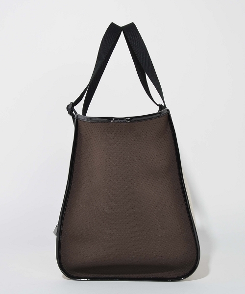 SOLPRESA（ソルプレーサ）の「ボンディングトートバッグ（トートバッグ・レディース・ブラック/グレー/ベージュ/ブラック×ブラック・ONE SIZE）」の21枚目の写真