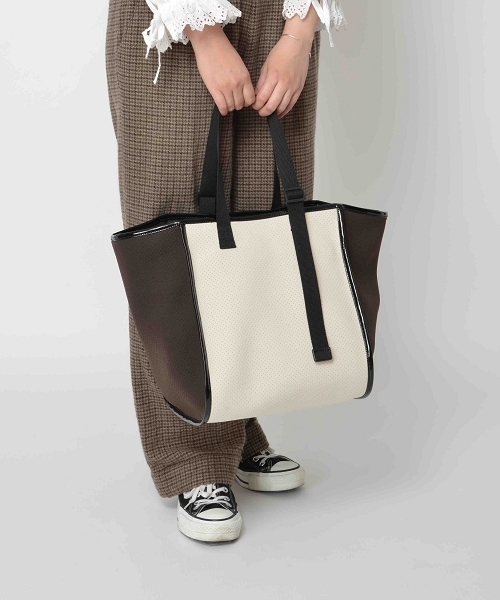 SOLPRESA（ソルプレーサ）の「ボンディングトートバッグ（トートバッグ・レディース・ブラック/グレー/ベージュ/ブラック×ブラック・ONE SIZE）」の12枚目の写真