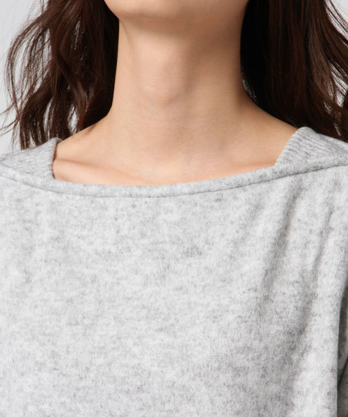 VENCEEXCHANGE（ヴァンスエクスチェンジ）の「エアロヒートボートネックプルオーバー    （ニット/セーター・レディース・ブラック/オフホワイト/パープル/ライトブラウン/ライトグレー・MEDIUM）」の7枚目の写真