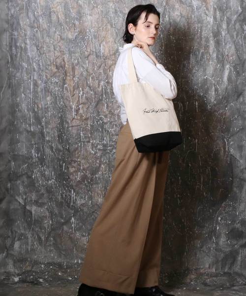 knock through abstraction(ノックスルーアブストラクション)の「【knock through abstraction/ノックスルーアブストラクション】sign logo tote/サインロゴ刺繍トート(トートバッグ・レディース・ブラック/ナチュラル/ネイビー/グレー/その他2/その他1/その他3/その他4/その他5/レッド/その他6・FREE)」の8枚目の写真