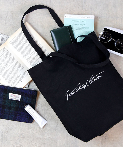 knock through abstraction(ノックスルーアブストラクション)の「【knock through abstraction/ノックスルーアブストラクション】sign logo tote/サインロゴ刺繍トート(トートバッグ・レディース・ブラック/ナチュラル/ネイビー/グレー/その他2/その他1/その他3/その他4/その他5/レッド/その他6・FREE)」の12枚目の写真