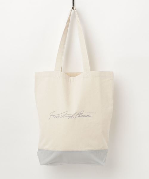 knock through abstraction(ノックスルーアブストラクション)の「【knock through abstraction/ノックスルーアブストラクション】sign logo tote/サインロゴ刺繍トート(トートバッグ・レディース・ブラック/ナチュラル/ネイビー/グレー/その他2/その他1/その他3/その他4/その他5/レッド/その他6・FREE)」の16枚目の写真
