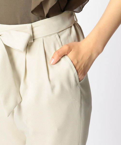 NARACAMICIE(ナラカミーチェ)の「ポコポコテーパードパンツ(その他パンツ・レディース・ブラック/ベージュ・MEDIUM)」の9枚目の写真