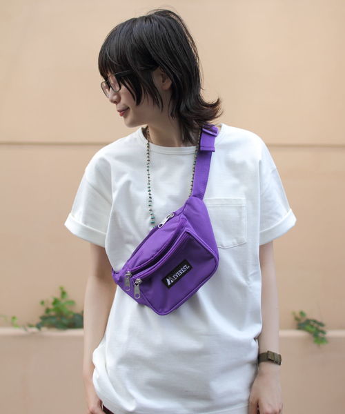 EVEREST（エベレスト）の「EVEREST / エベレスト　ウエストバッグ FUNNY PACK（ボディバッグ/ウエストポーチ・レディース・ブラック/パープル/レッド/ターコイズブルー/ブラック系その他2/カモフラージュ・FREE）」の4枚目の写真