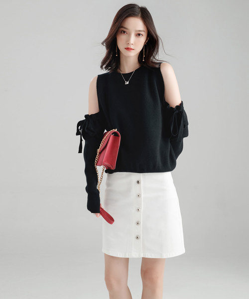 SAISON DE PAPILLON（セゾンドパピヨン）の「オープンショルダーニット（ニット/セーター・レディース・ベージュ/ブラック/パープル・M/L/S）」の6枚目の写真