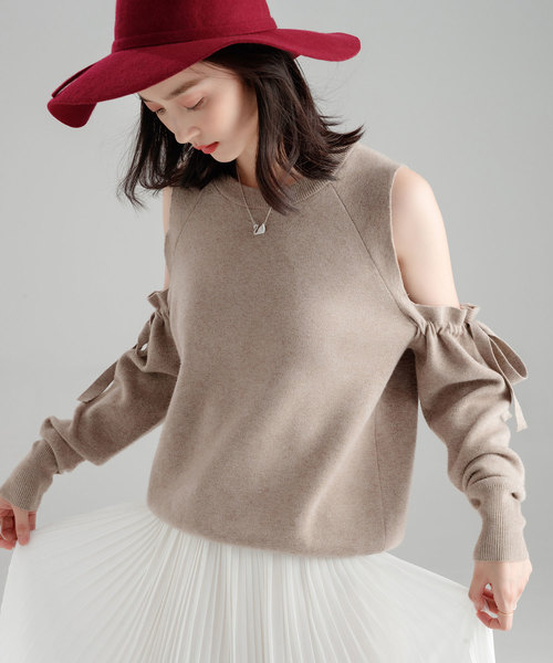 SAISON DE PAPILLON（セゾンドパピヨン）の「オープンショルダーニット（ニット/セーター・レディース・ベージュ/ブラック/パープル・M/L/S）」の14枚目の写真