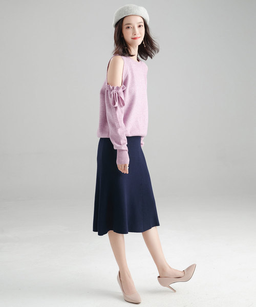 SAISON DE PAPILLON（セゾンドパピヨン）の「オープンショルダーニット（ニット/セーター・レディース・ベージュ/ブラック/パープル・M/L/S）」の17枚目の写真