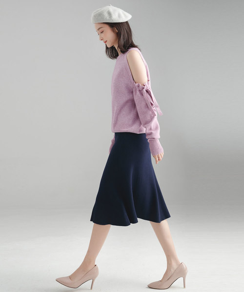 SAISON DE PAPILLON（セゾンドパピヨン）の「オープンショルダーニット（ニット/セーター・レディース・ベージュ/ブラック/パープル・M/L/S）」の18枚目の写真