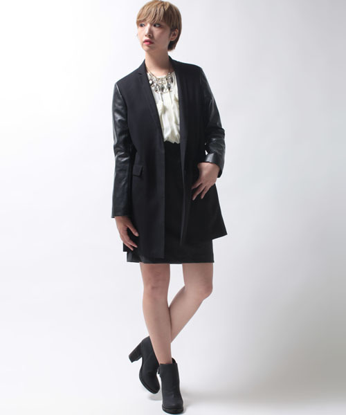 NANO universe（ナノユニバース）の「【VERY10月号掲載】NU/ベルテッドウッドヒールショートブーツ（ブーツ・レディース・ブラック/チャコールグレー/グレイッシュベージュ・36/37/38）」の13枚目の写真