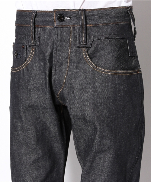 BEAMS（ビームス）の「□DENHAM / CROSSBACK（デニムパンツ・メンズ・インディゴブルー・28/29/30/31/32/33）」の5枚目の写真