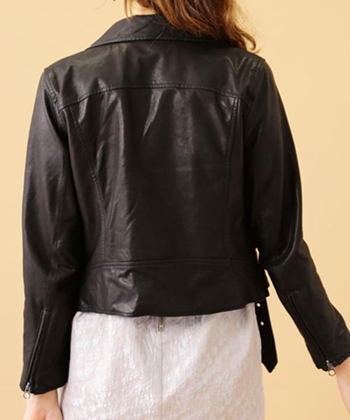 Jewel Changes(ジュエルチェンジズ)の「JCUR レザー ダブル ライダース(ライダースジャケット・レディース・ブラック・36/38)」の6枚目の写真