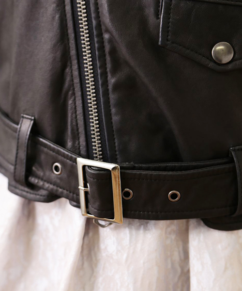 Jewel Changes(ジュエルチェンジズ)の「JCUR レザー ダブル ライダース(ライダースジャケット・レディース・ブラック・36/38)」の4枚目の写真