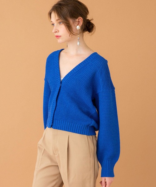 UNITED TOKYO（ユナイテッドトウキョウ）の「バルキーショートカーディガン（カーディガン/ボレロ・レディース・ホワイト/ブラック/ブルー・1）」の11枚目の写真