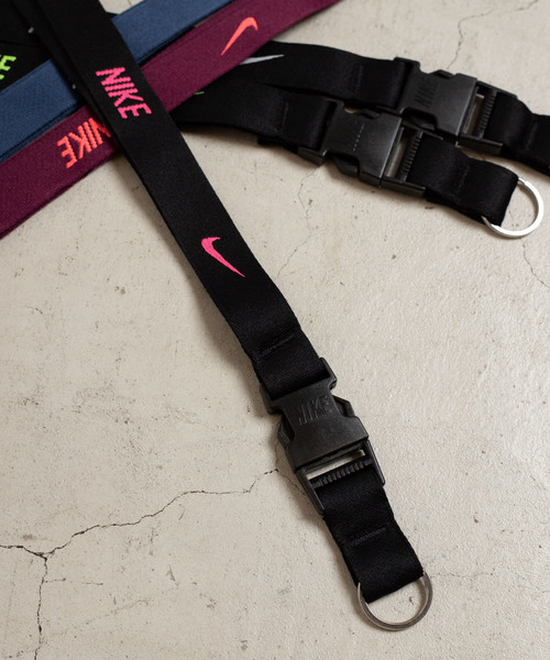 NIKE(ナイキ)の「WEGO/NIKE ランヤード(ネックレス・メンズ・ネイビー/ホワイト/ブラック/その他1/その他2/ブルー/レッド/ピンク/イエロー/ワイン・FREE)」の10枚目の写真