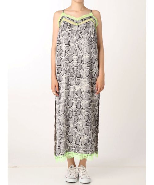 jouetie（ジュエティ）の「カラーランジェリーワンピース（ワンピース・レディース・グレー/ピンク/イエロー/ブラウン・MEDIUM）」の18枚目の写真