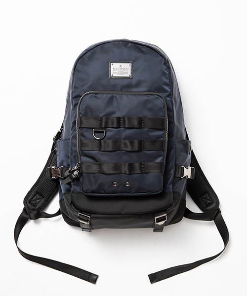 MAKAVELIC(マキャベリック)の「SIERRA BIVOUAC DAYPACK/バックパック リュック(バックパック/リュック・メンズ・ブラック/ダークネイビー・FREE)」の1枚目の写真