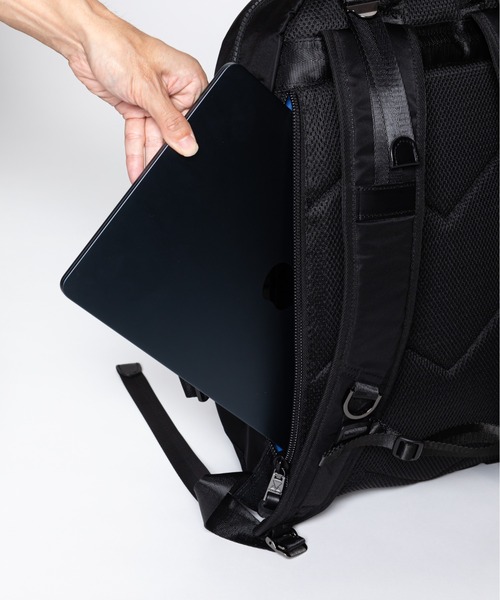 MAKAVELIC(マキャベリック)の「SIERRA BIVOUAC DAYPACK/バックパック リュック(バックパック/リュック・メンズ・ブラック/ダークネイビー・FREE)」の16枚目の写真