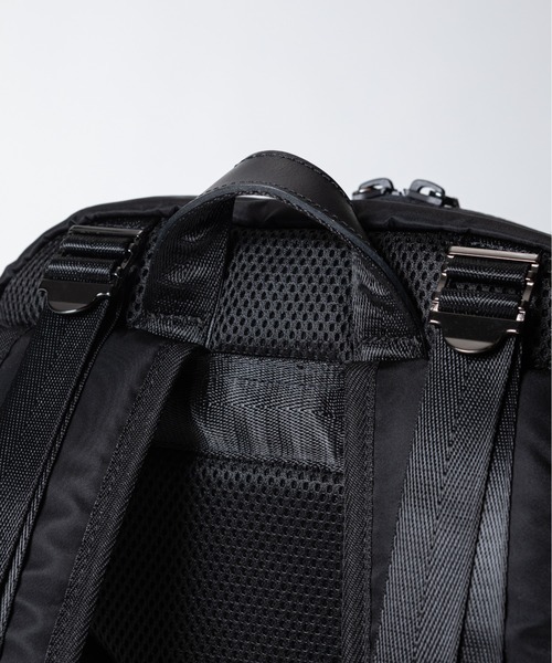 MAKAVELIC(マキャベリック)の「SIERRA BIVOUAC DAYPACK/バックパック リュック(バックパック/リュック・メンズ・ブラック/ダークネイビー・FREE)」の21枚目の写真